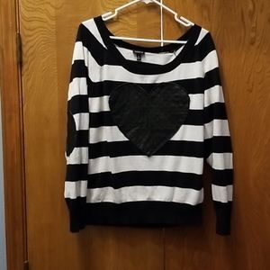 Black and white sweater with embossed heart